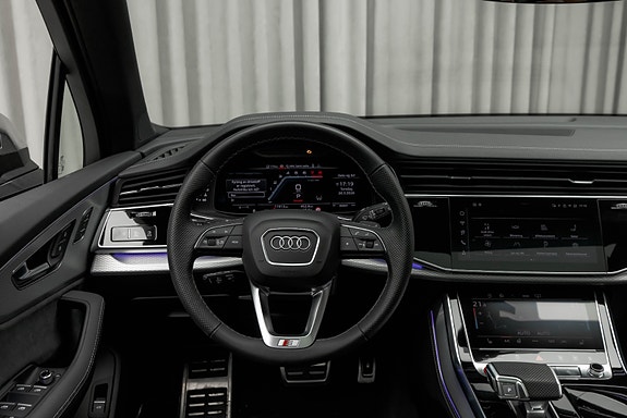Audi SQ7 23 of 30