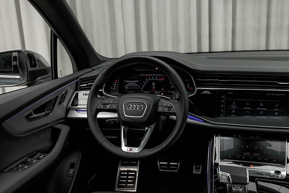 Audi SQ7 24 of 30