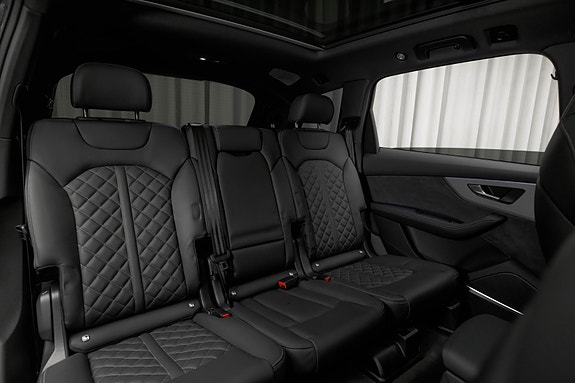 Audi SQ7 20 of 30