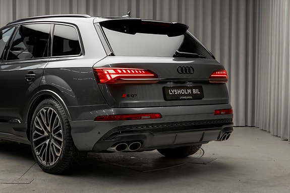 Audi SQ7 9 of 30