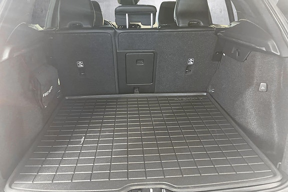 Volvo XC40 19 of 24