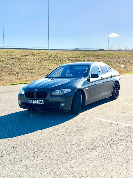 BMW 520d 3 of 16