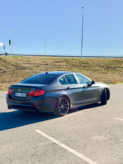 BMW 520d 8 of 16