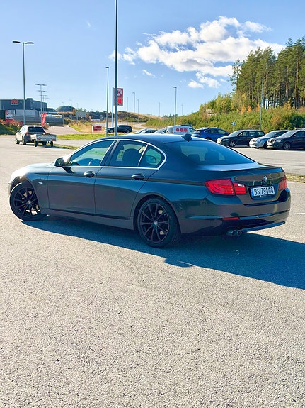 BMW 520d 5 of 16