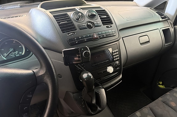 Mercedes-Benz Vito 115 3 of 6