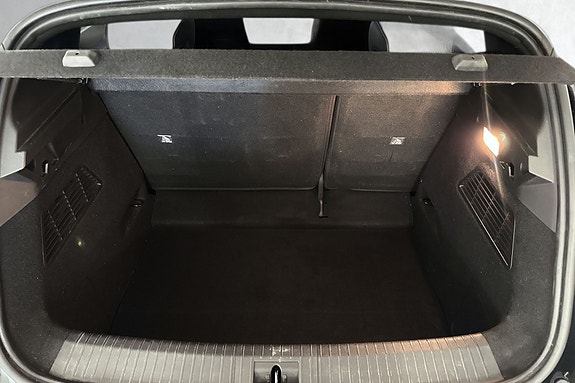 Renault Megane E-Tech 19 of 19