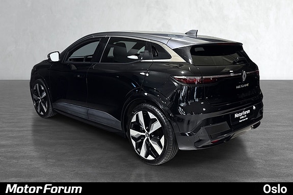 Renault Megane E-Tech 7 of 19