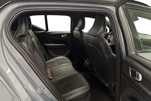 Volvo XC40 22 of 24