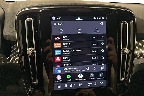 Volvo XC40 11 of 24