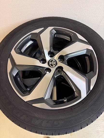 Toyota RAV4 19 of 21