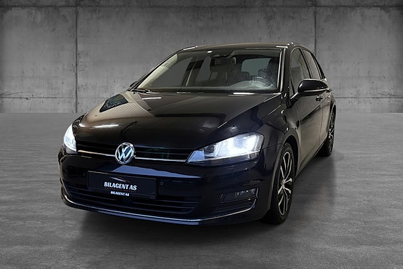 Volkswagen Golf VII 2 of 22