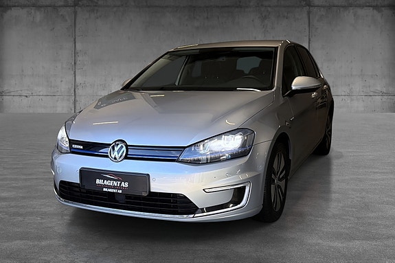 Volkswagen e-Golf VII 2 of 22