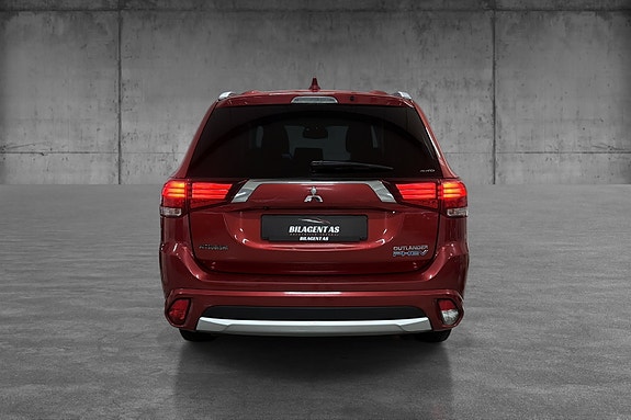 Mitsubishi Outlander 4 of 16
