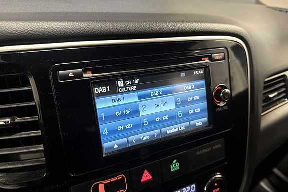 Mitsubishi Outlander 15 of 16
