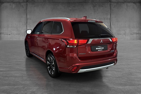 Mitsubishi Outlander 3 of 16