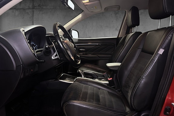 Mitsubishi Outlander 6 of 16
