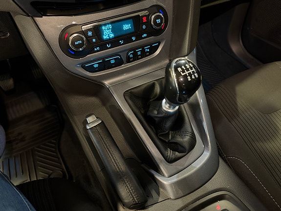 Ford Focus 12 of 27