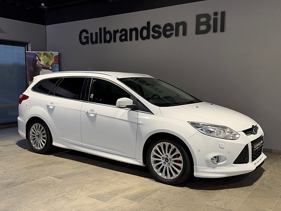 Ford Focus 3 of 27