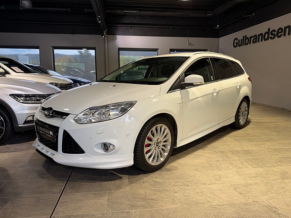 Ford Focus 8 of 27