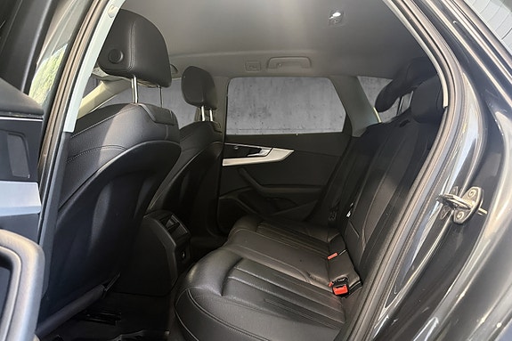 Audi A4 8 of 25