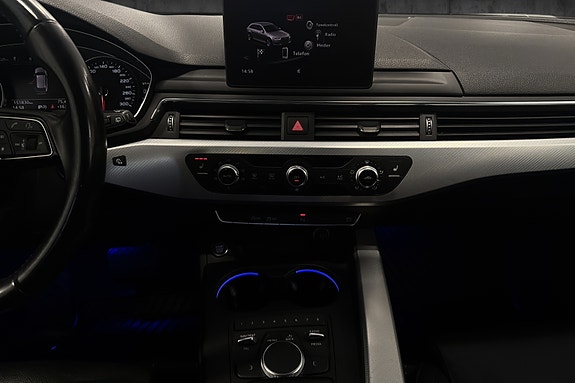 Audi A4 16 of 25