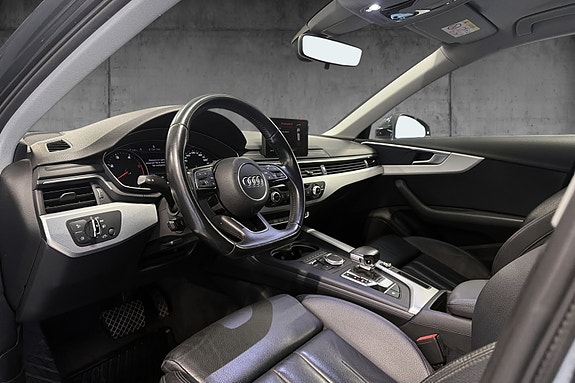 Audi A4 7 of 25
