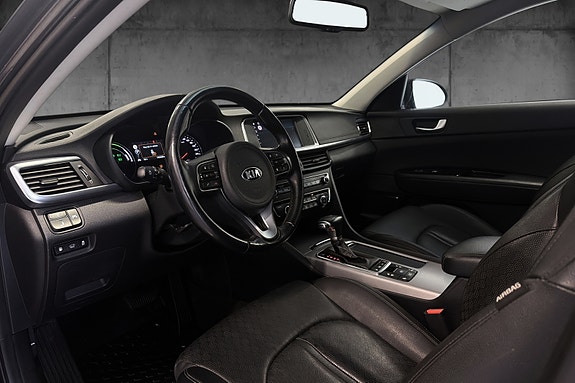 Kia Optima 8 of 30
