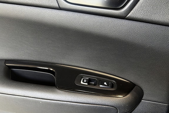 Kia Optima 12 of 30