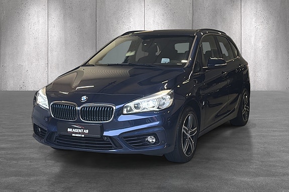 BMW 225xe 3 of 22