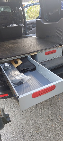 Ford Transit Connect 7 of 20