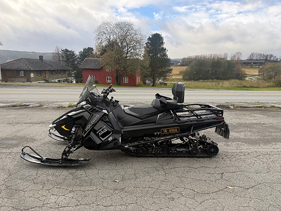 Polaris S4 Titan Adventure 5 of 9