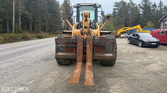 Komatsu WA480-5H Hjullaster m/ 3,8 m³ skuffe 2 of 30