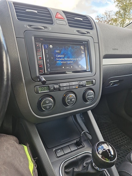 Volkswagen Golf V 11 of 18