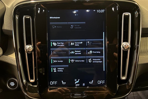 Volvo XC40 19 of 29