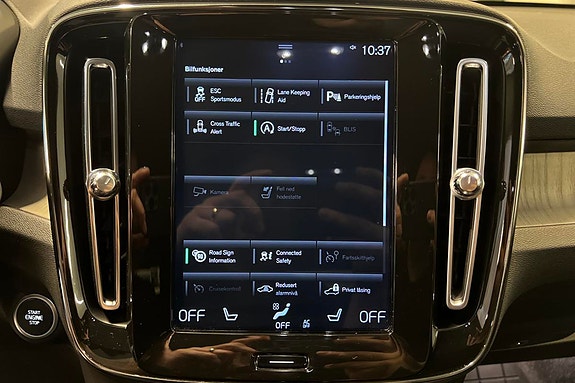 Volvo XC40 18 of 29