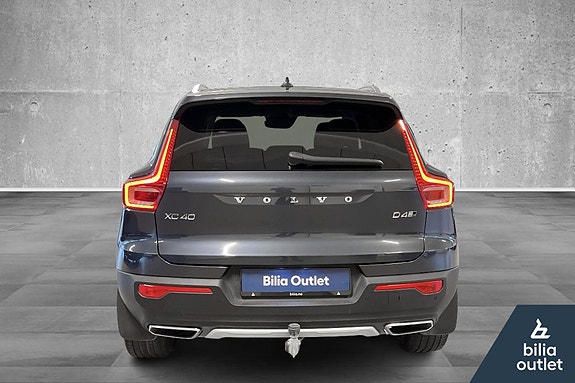 Volvo XC40 6 of 29