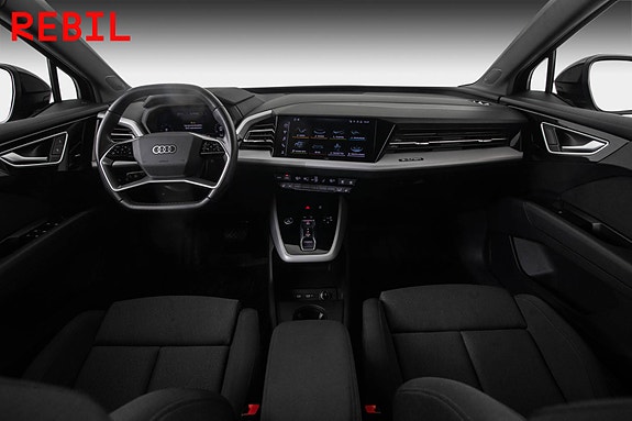 Audi Q4 e-tron 11 of 26