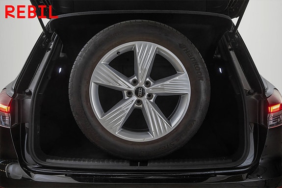 Audi Q4 e-tron 24 of 26