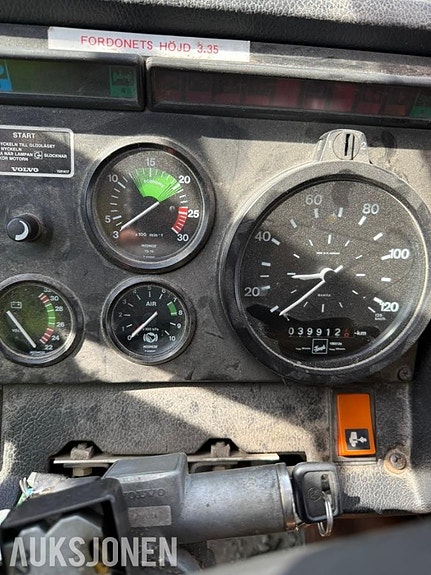 Volvo F7 4X2 6 of 23