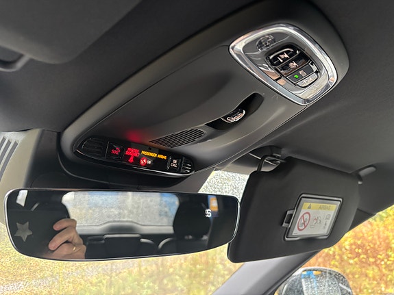 Volvo XC90 21 of 30
