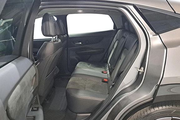Nissan Ariya 7 of 24