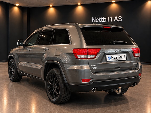 Jeep Grand Cherokee 4 of 11