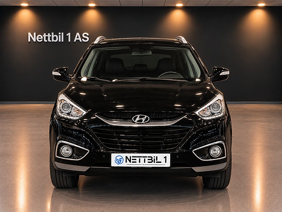 Hyundai Tucson 2 of 18