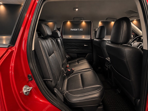 Mitsubishi Outlander 15 of 26