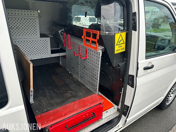 Volkswagen Transporter 17 of 24