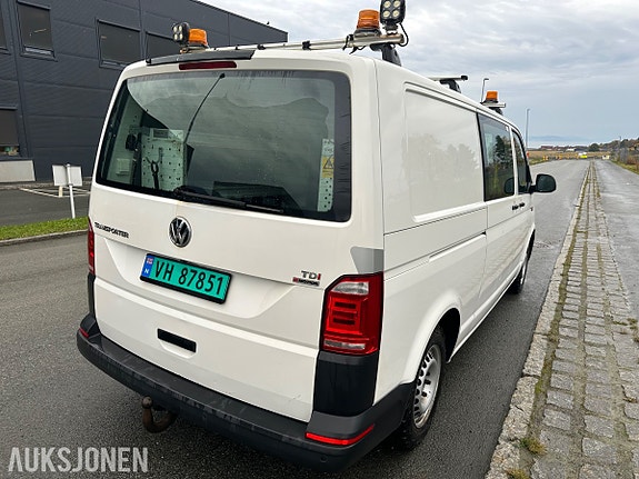 Volkswagen Transporter 4 of 24