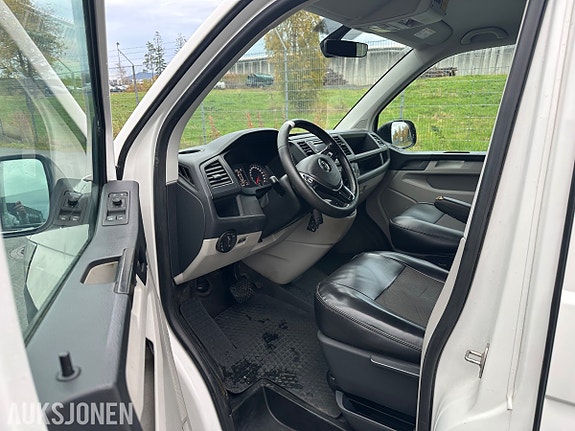 Volkswagen Transporter 8 of 24