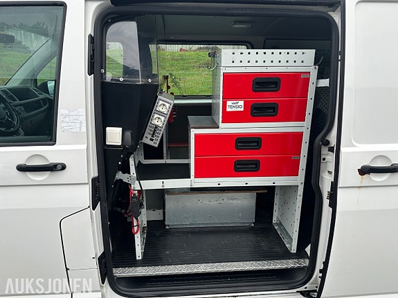 Volkswagen Transporter 14 of 24