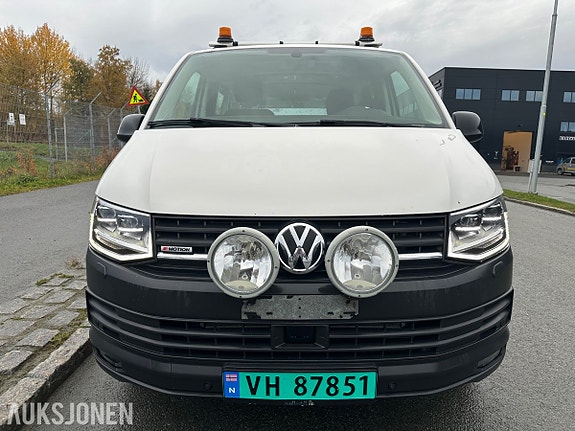 Volkswagen Transporter 2 of 24
