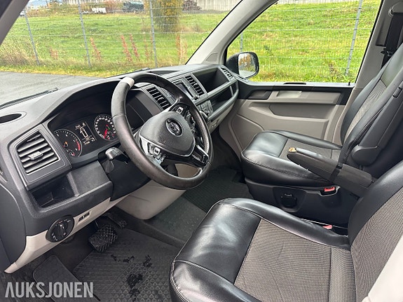 Volkswagen Transporter 9 of 24